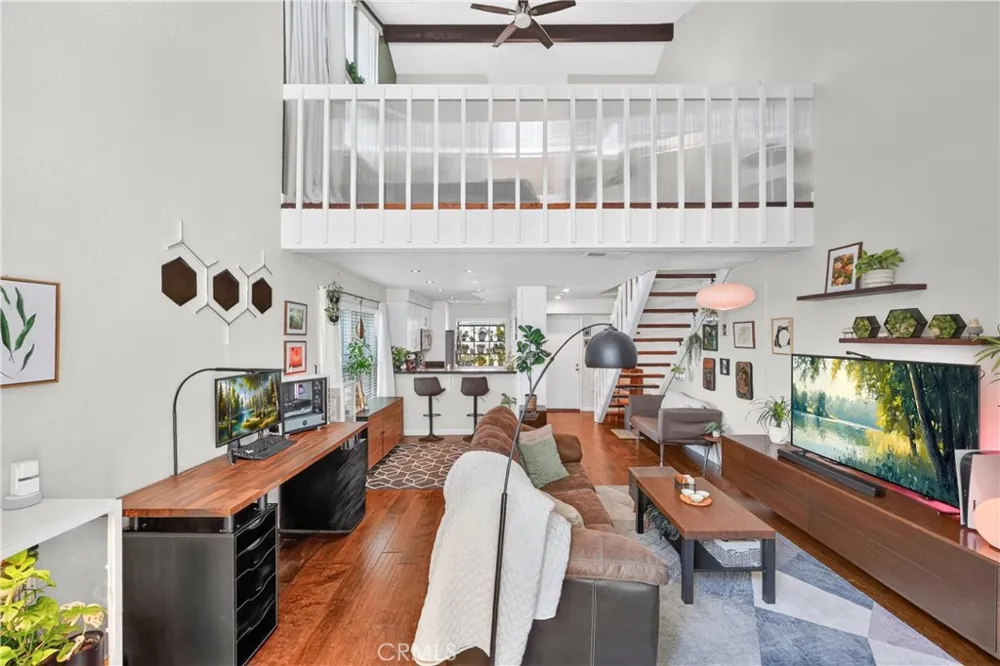 26701 Quail Creek #100 Laguna Hills, CA 92656