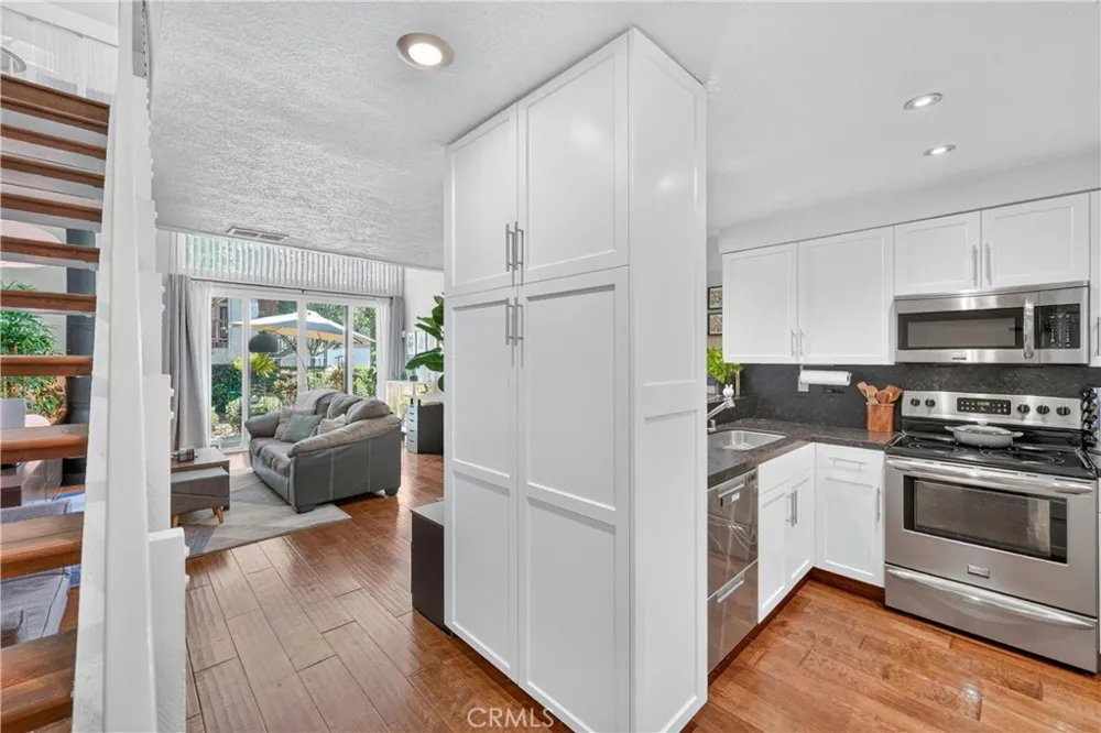 26701 Quail Creek #100 Laguna Hills, CA 92656