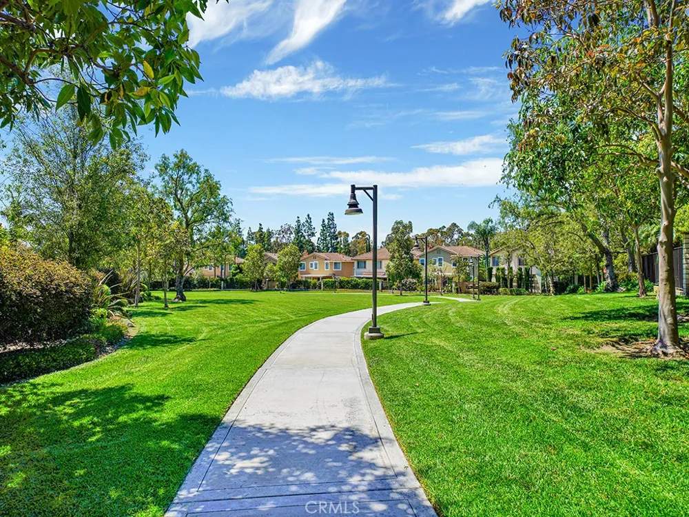 2564 NEWMAN AVENUE Tustin, CA 92782