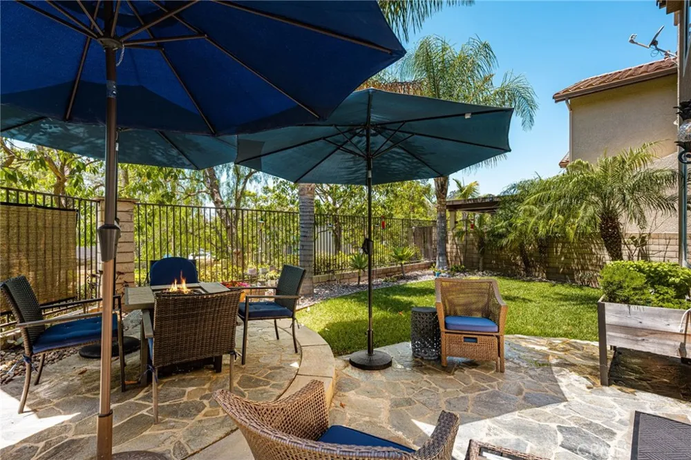 2564 NEWMAN AVENUE Tustin, CA 92782