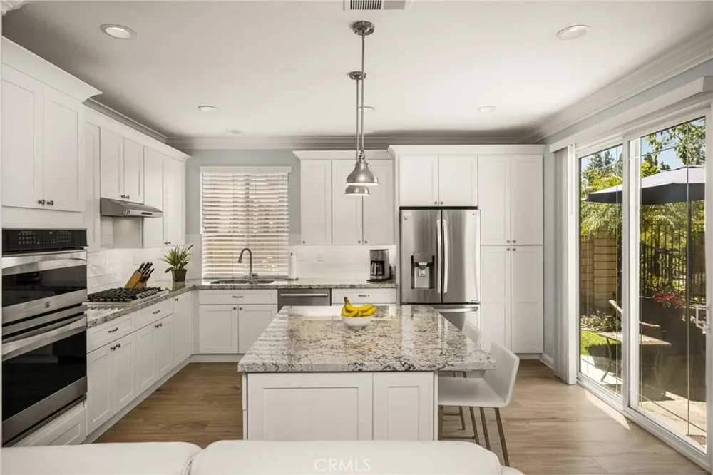 2564 NEWMAN AVENUE Tustin, CA 92782