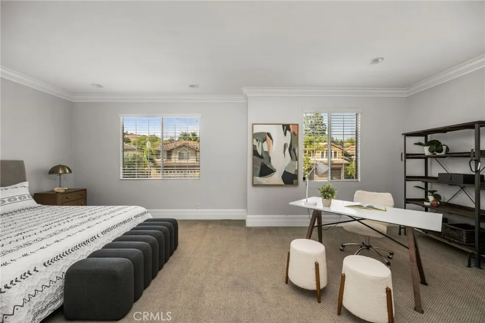 2564 NEWMAN AVENUE Tustin, CA 92782