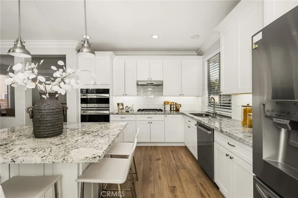 2564 NEWMAN AVENUE Tustin, CA 92782