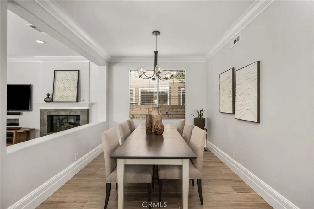 2564 NEWMAN AVENUE Tustin, CA 92782