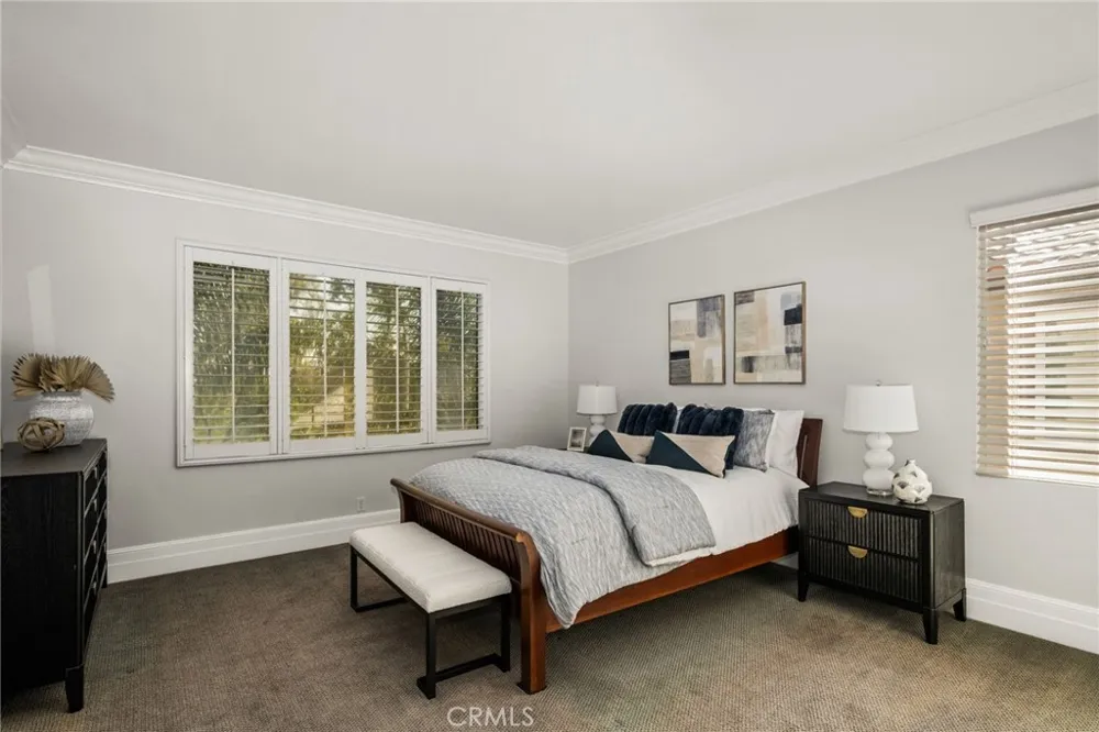 2564 NEWMAN AVENUE Tustin, CA 92782