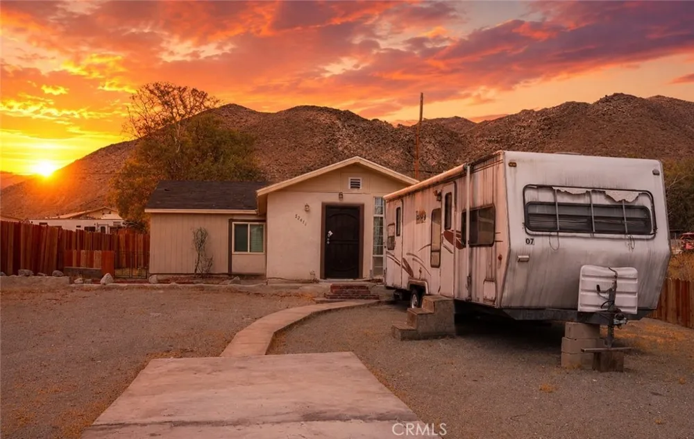 82414 3rd Trona, CA 93562