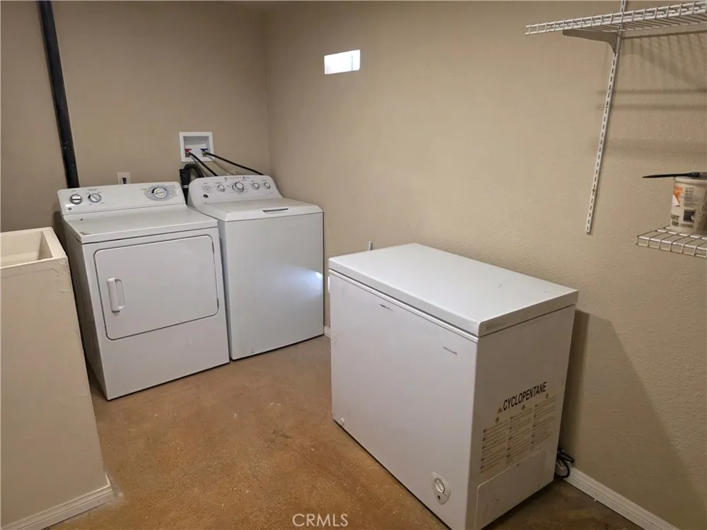 82414 3rd Trona, CA 93562