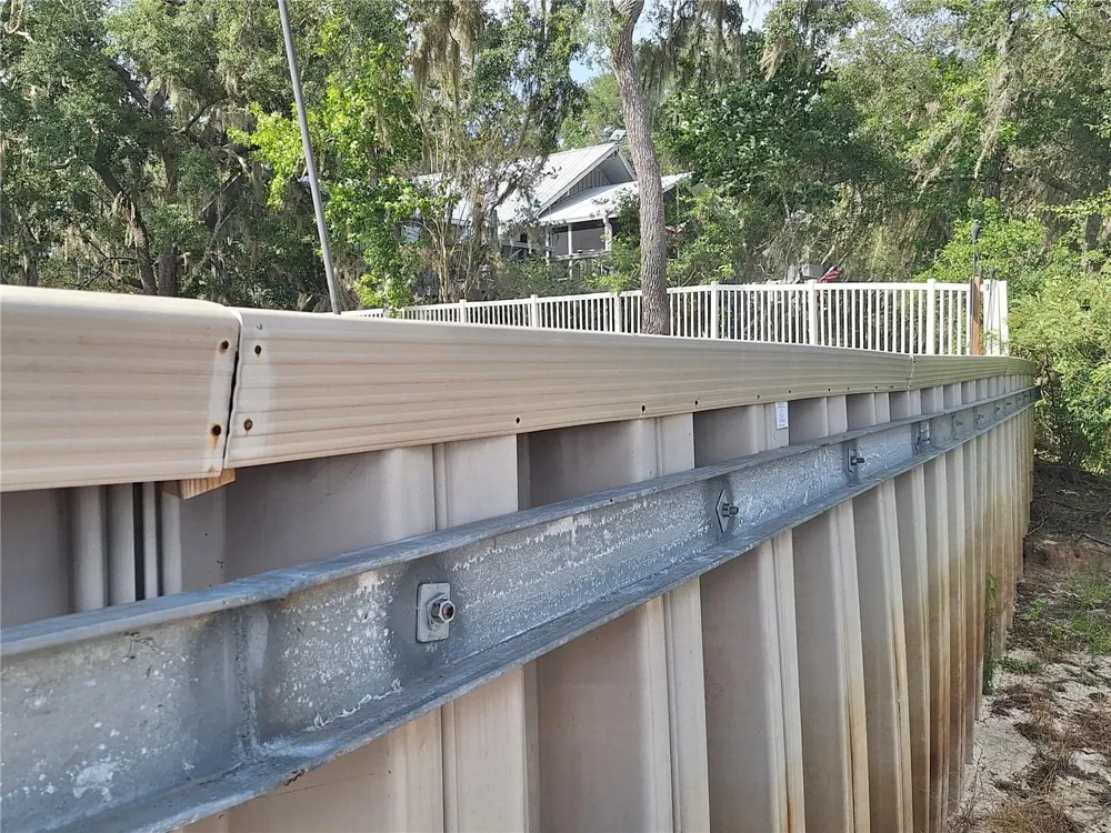 8213 RIVERVIEW ROAD Fanning Springs, FL 32693