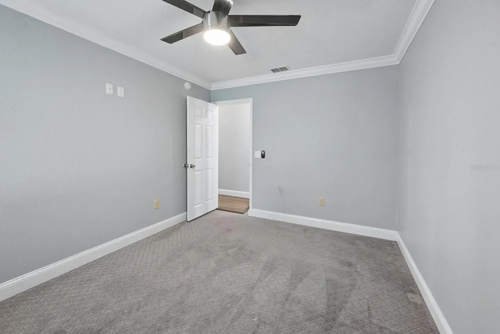 8213 RIVERVIEW ROAD Fanning Springs, FL 32693