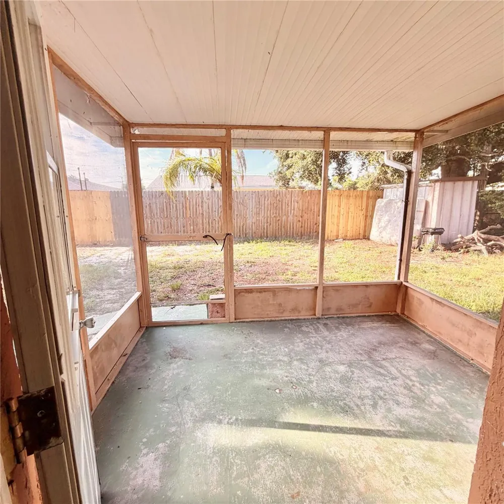 5401 PASADENA DRIVE New Port Richey, FL 34652