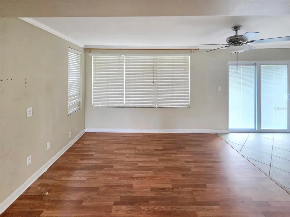 5117 LAKE HOWELL ROAD Winter Park, FL 32792