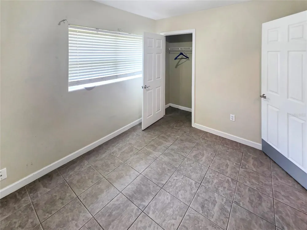5117 LAKE HOWELL ROAD Winter Park, FL 32792