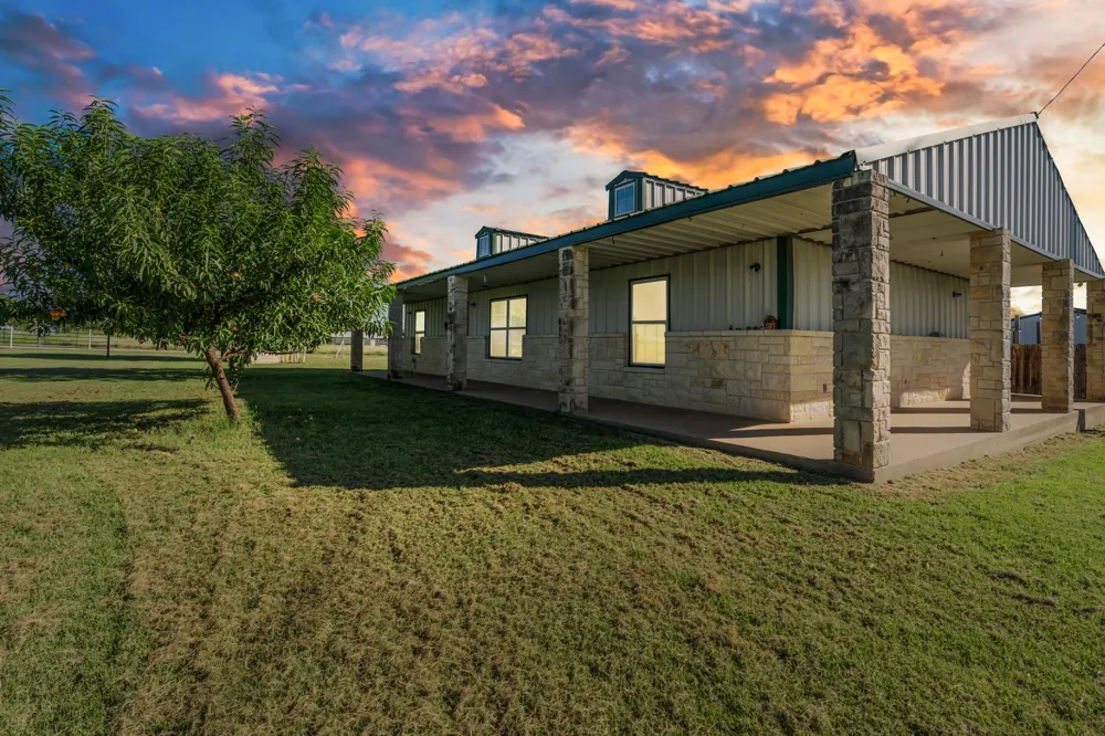 6338 Fm 933 Blum, TX 76627