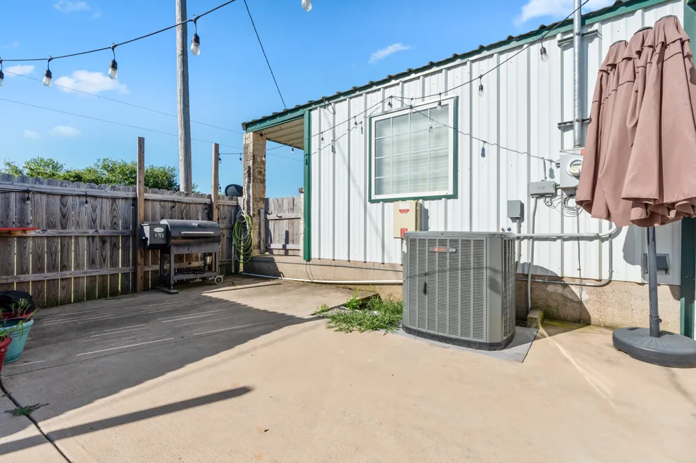 6338 Fm 933 Blum, TX 76627