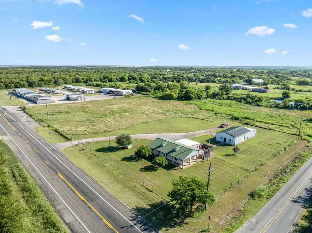 6338 Fm 933 Blum, TX 76627