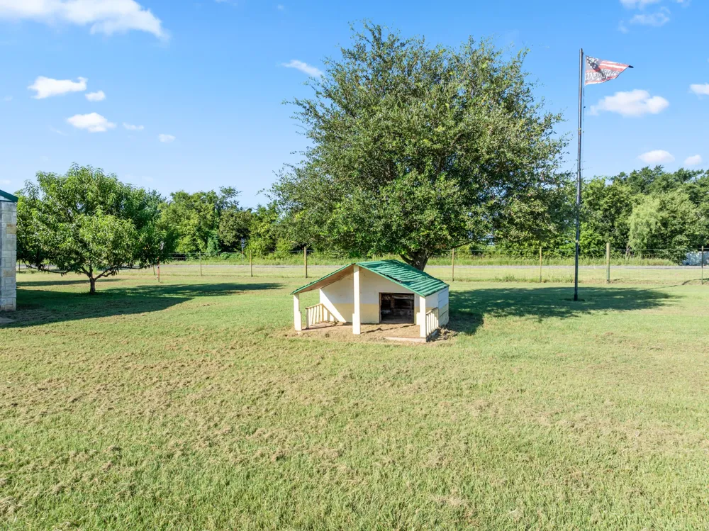 6338 Fm 933 Blum, TX 76627
