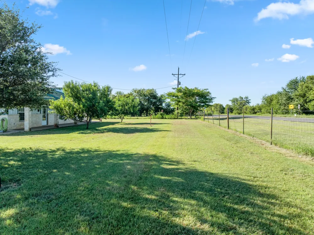 6338 Fm 933 Blum, TX 76627