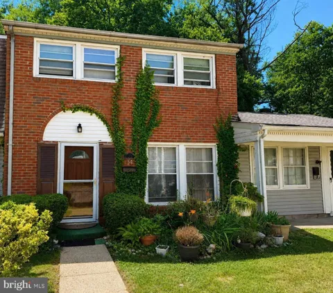 14 RUSCOMBE COURT
