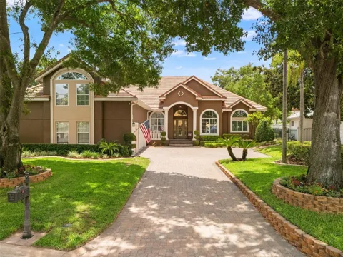 9223 HIDDEN BAY LANE
