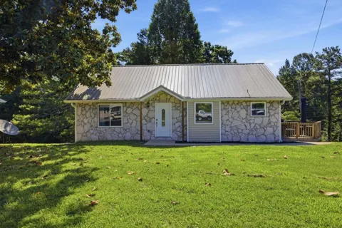 36 Crest Circle