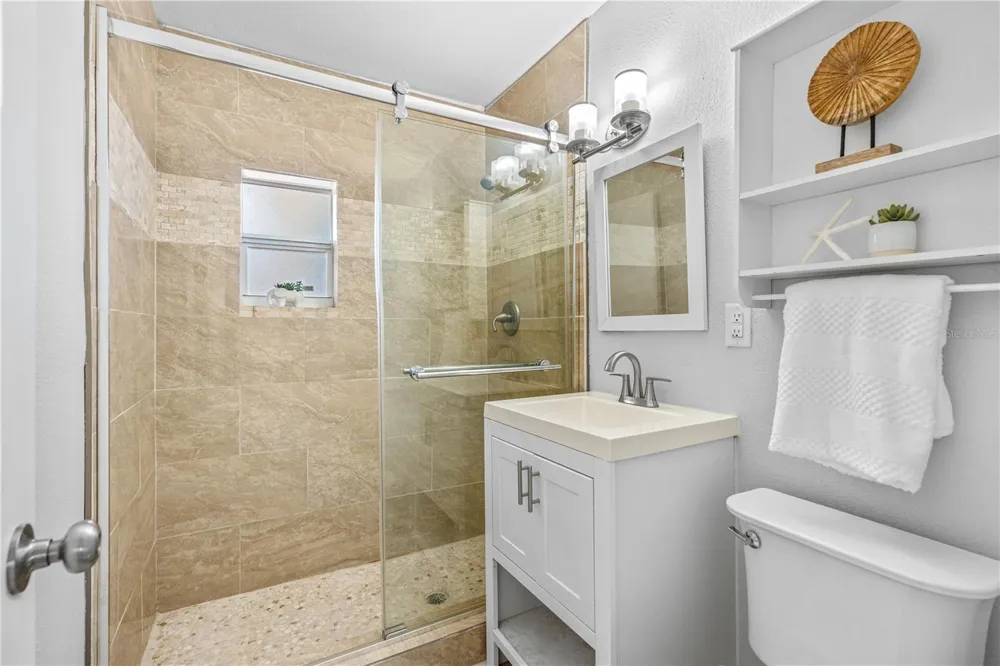 28 BEECHWOOD DRIVE Ormond Beach, FL 32176