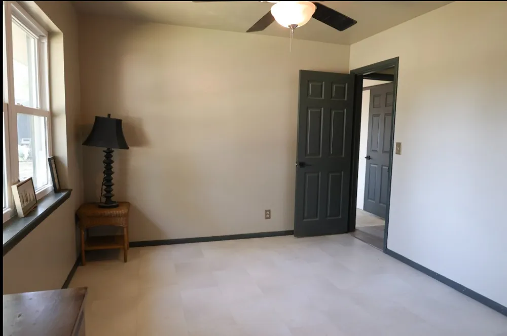 2087 E McGill Circle Eufaula, OK 74432