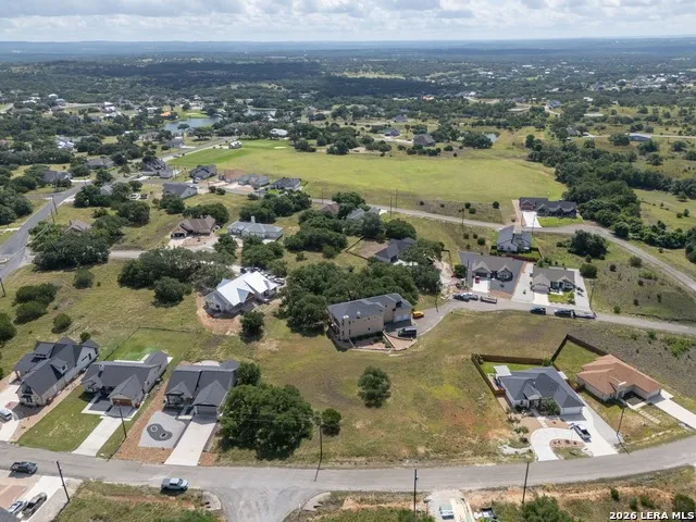 111 Peter Kleid Loop Blanco, TX 78606
