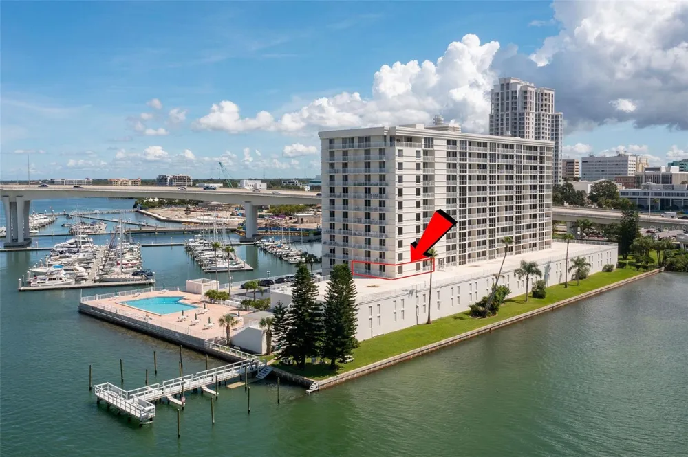 100 PIERCE STREET #307 Clearwater, FL 33756
