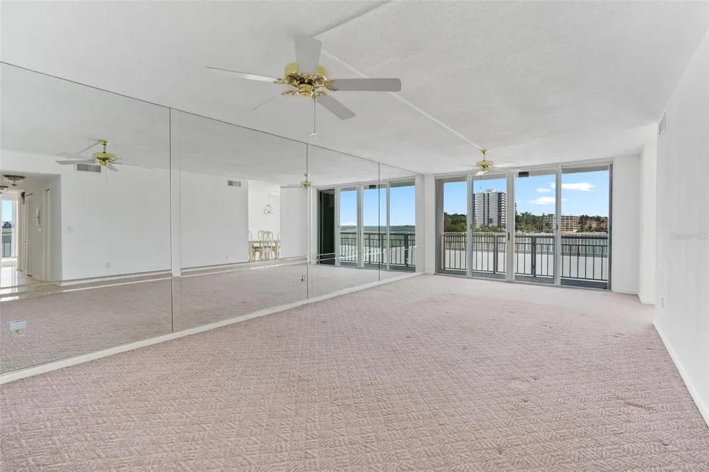 100 PIERCE STREET #307 Clearwater, FL 33756