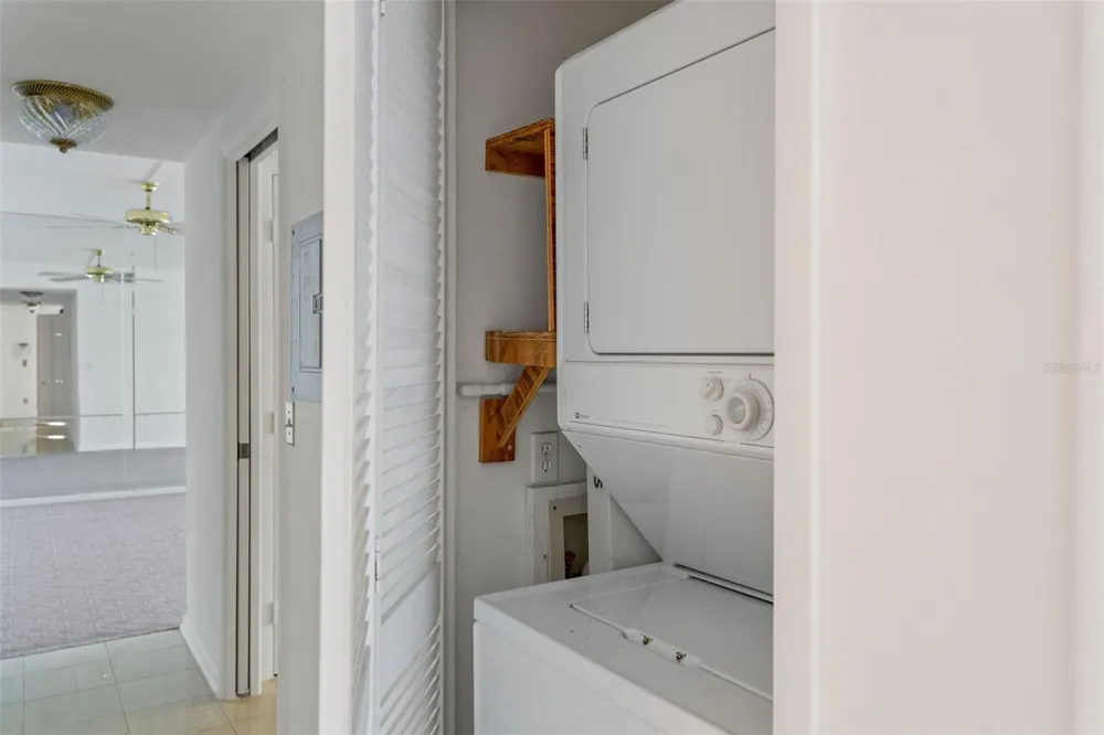 100 PIERCE STREET #307 Clearwater, FL 33756