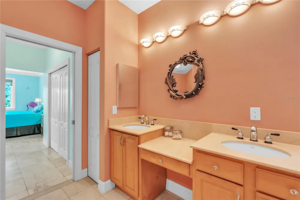 1508 BOWLEES COVE Bradenton, FL 34207