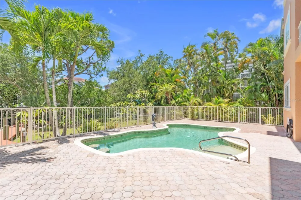 1508 BOWLEES COVE Bradenton, FL 34207