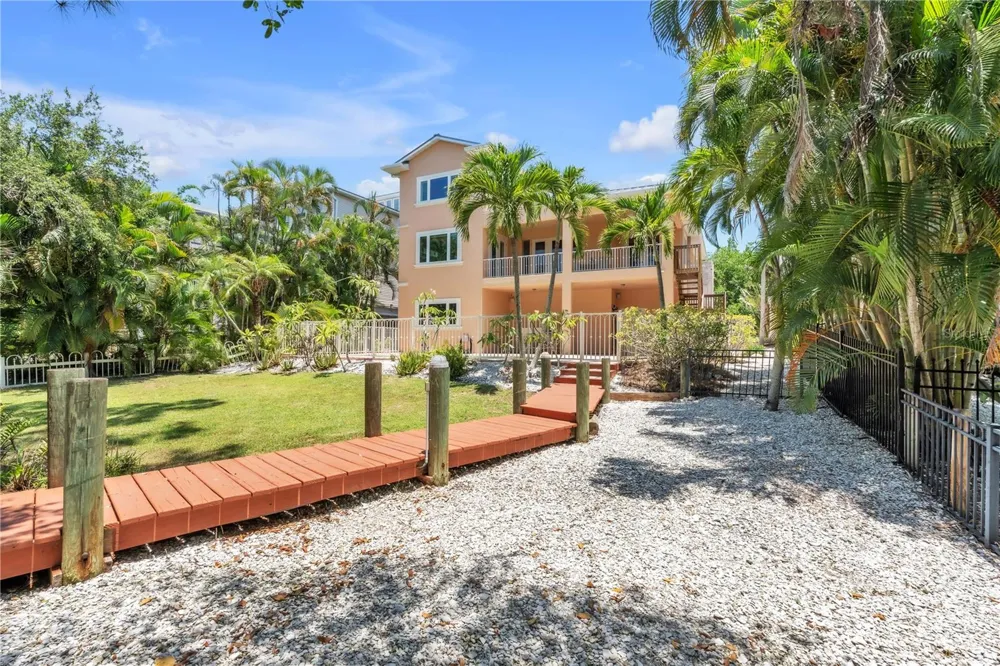 1508 BOWLEES COVE Bradenton, FL 34207