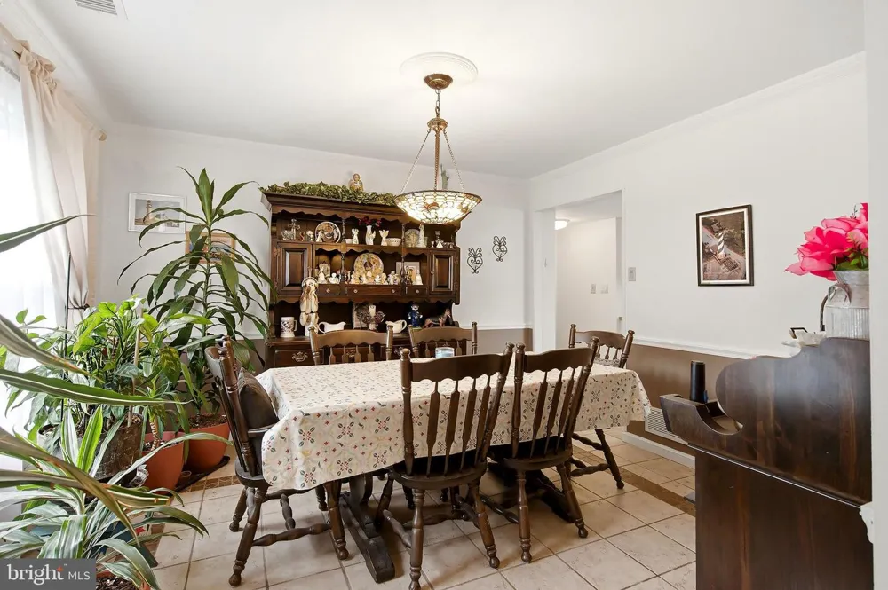 10 GEORGE AVENUE Monroe Township, NJ 08831