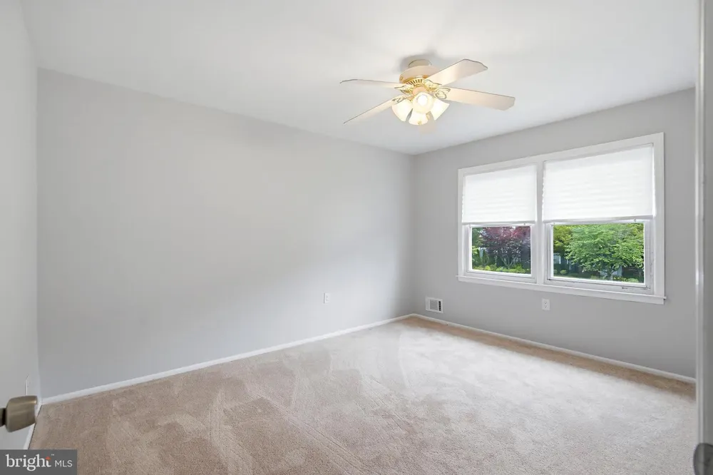 10 GEORGE AVENUE Monroe Township, NJ 08831