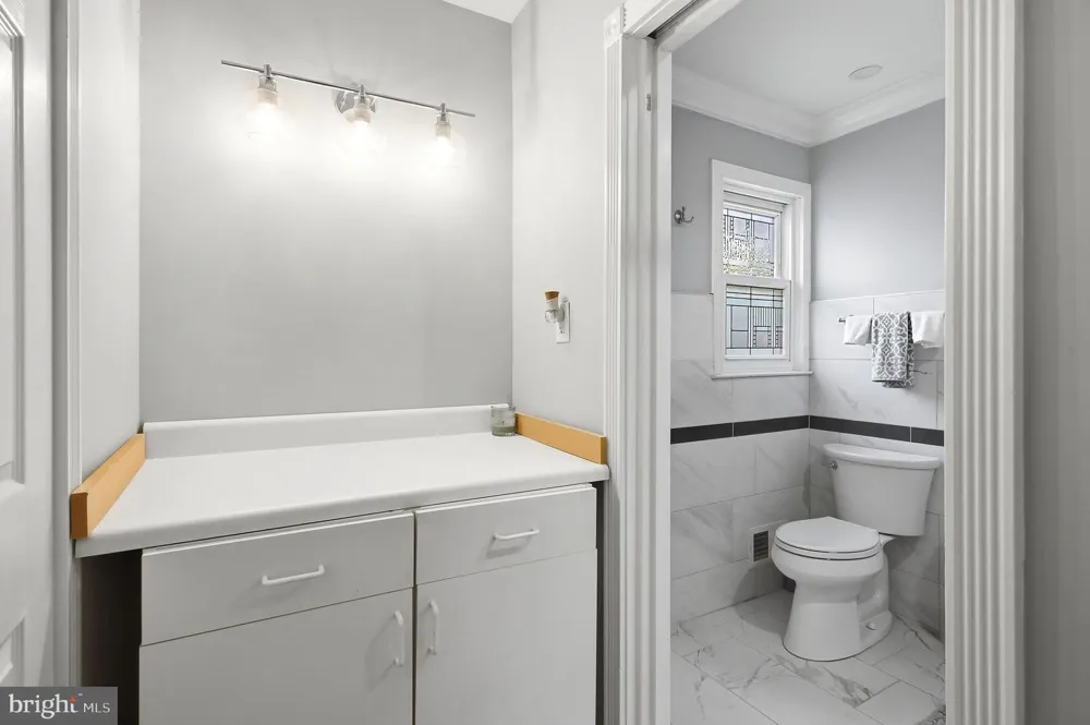 10 GEORGE AVENUE Monroe Township, NJ 08831