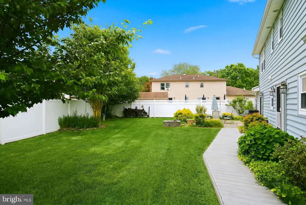 10 GEORGE AVENUE Monroe Township, NJ 08831