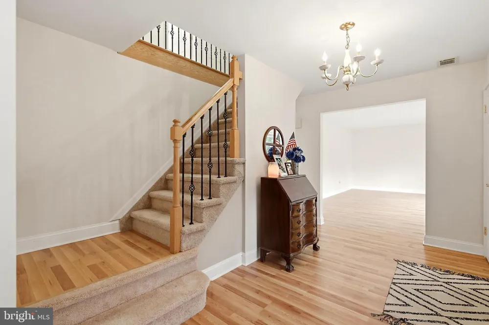 10 GEORGE AVENUE Monroe Township, NJ 08831