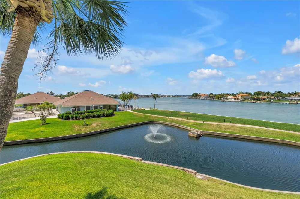 9425 BLIND PASS ROAD #207 St Pete Beach, FL 33706