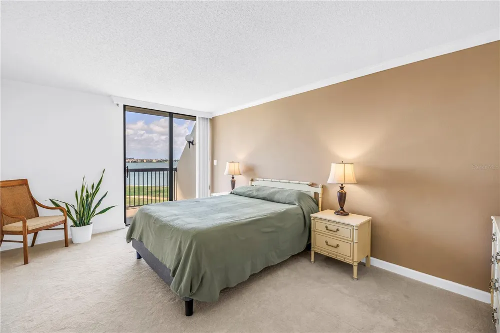 9425 BLIND PASS ROAD #207 St Pete Beach, FL 33706