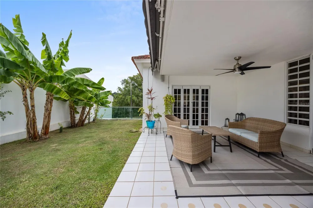B-31 Poppy Street PARQUE FORESTAL San Juan, PR 00926