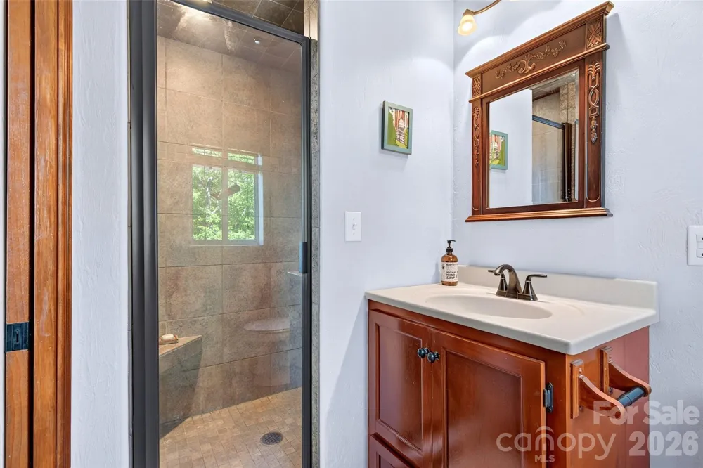 884 Pinnacle Parkway Union Mills, NC 28167