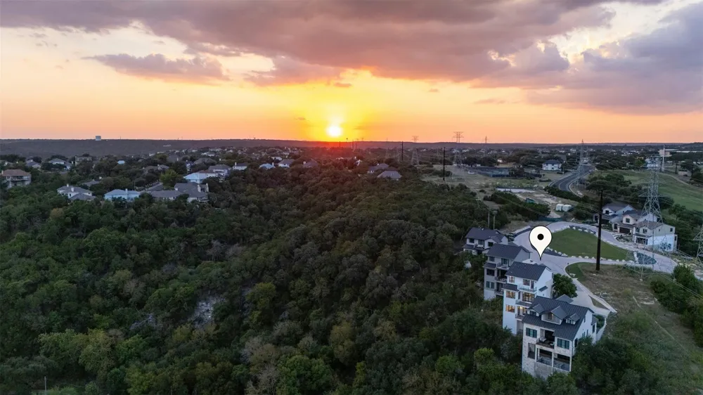 5717 Lost Horizon Drive #12 Austin, TX 78759