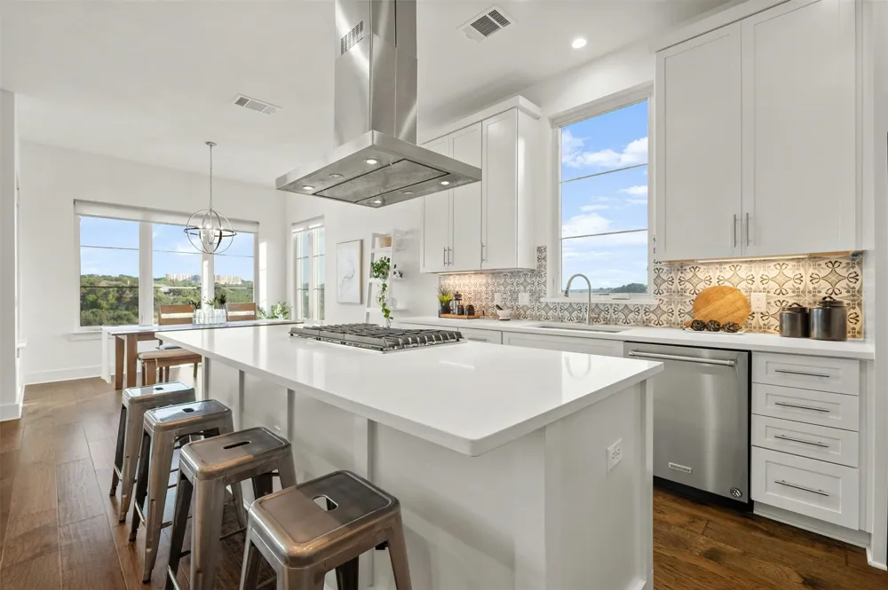 5717 Lost Horizon Drive #12 Austin, TX 78759