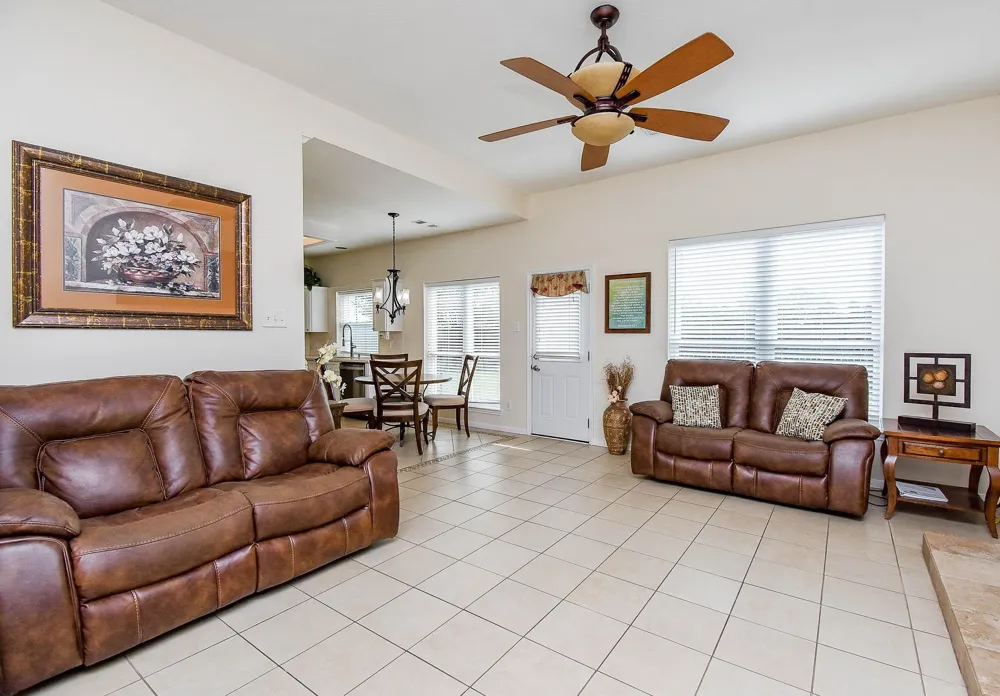 15611 Oakworth Court Sugar Land, TX 77498