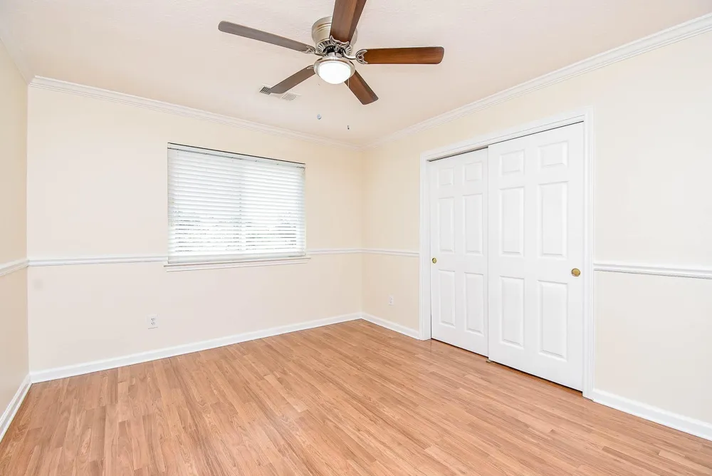 15611 Oakworth Court Sugar Land, TX 77498