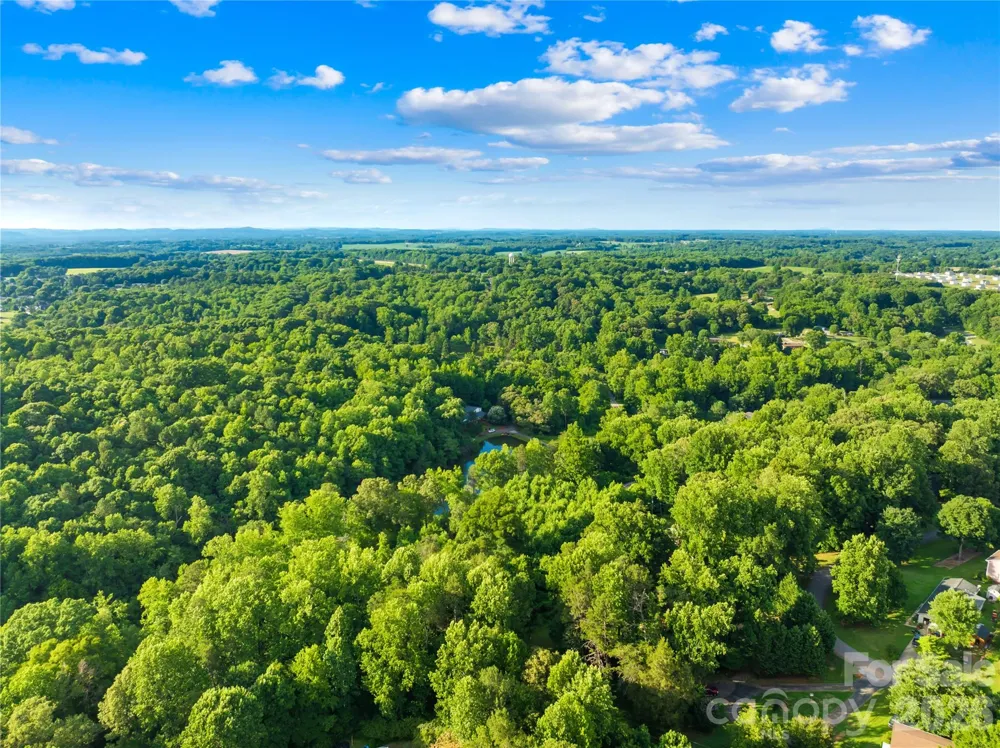 00 Old Wilkesboro Road #33 Statesville, NC 28625