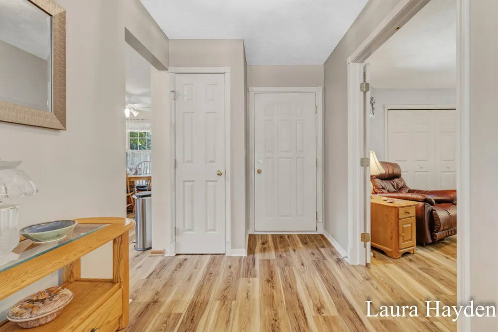 6880 Beechwood Drive Saranac, MI 48881