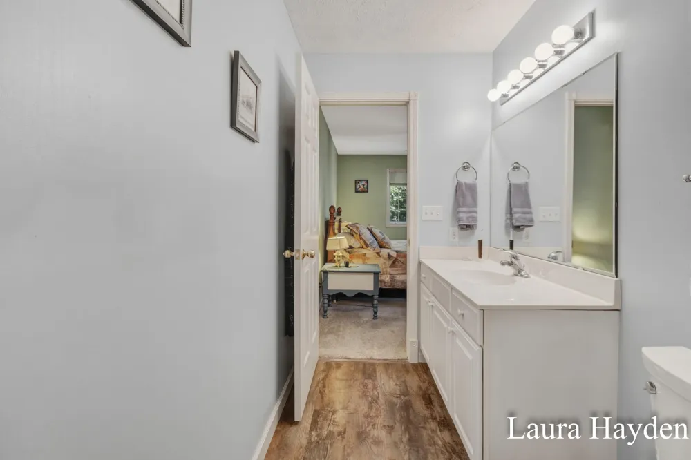 6880 Beechwood Drive Saranac, MI 48881