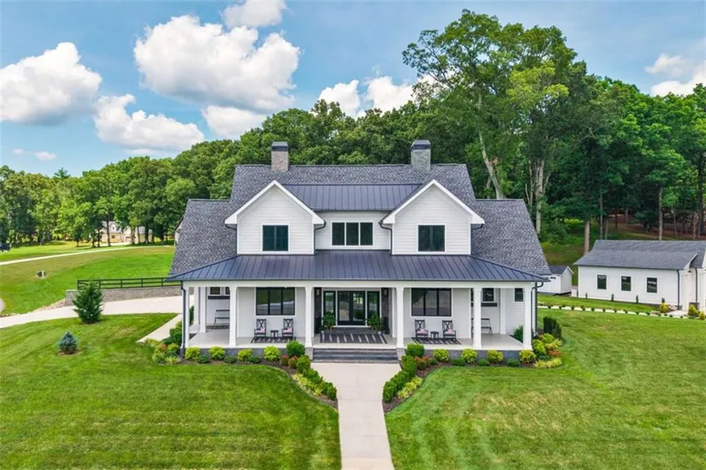 24 Farmland Court Blairsville, GA 30512